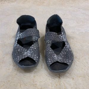 Bernie Mev Slip On's